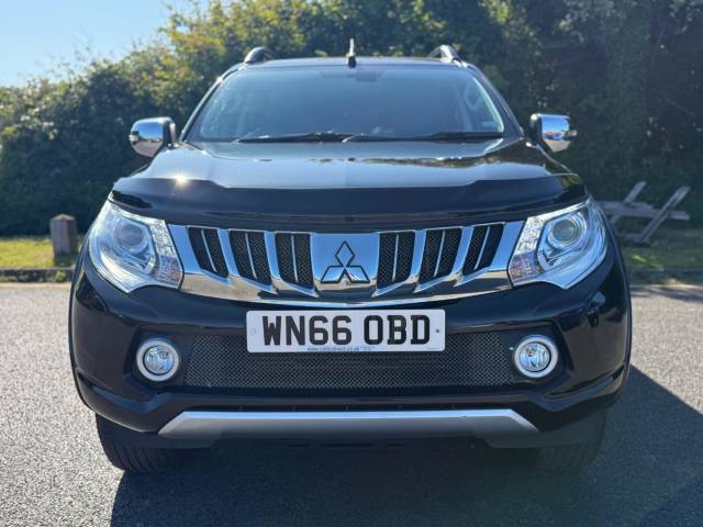 2016 Mitsubishi L200 2.4 Double Cab DI-D 178 Barbarian 4WD Auto