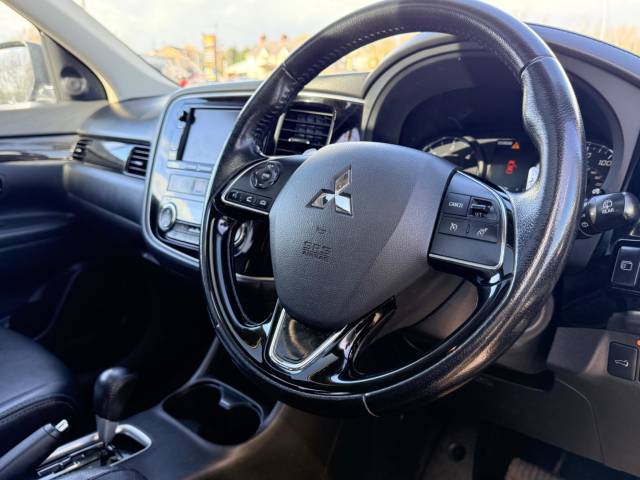 2016 Mitsubishi Outlander 2.2 DI-D GX4 5dr Auto