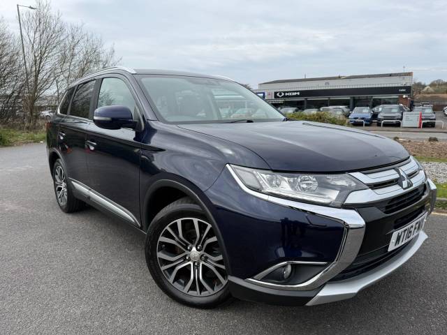 Mitsubishi Outlander 2.2 DI-D GX4 5dr Estate Diesel BLUE
