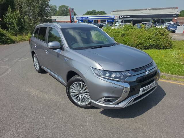 Mitsubishi Outlander 2.4 PHEV 4h 5dr Auto Estate Petrol / Electric Hybrid GREY
