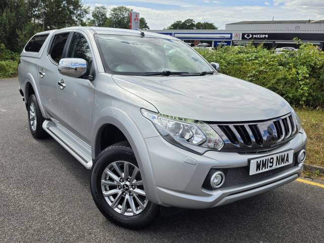 Mitsubishi L200 2.4 Double Cab DI-D 178 Barbarian 4WD Pick Up Diesel SILVER